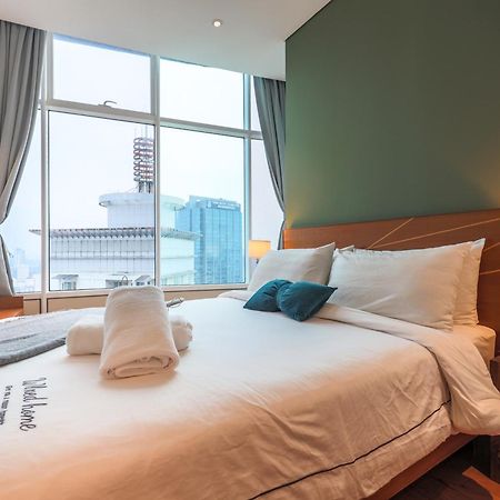 Sky Suite Klcc, Calm Sojourn Kuala Lumpur Extérieur photo